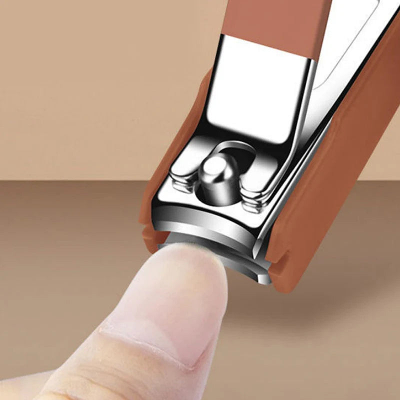 🔥 Kompaktan Set za Nokte! ✂️ 7 Komada Prenošenji – Za Idealne Nokte Bilo gdje! 💅