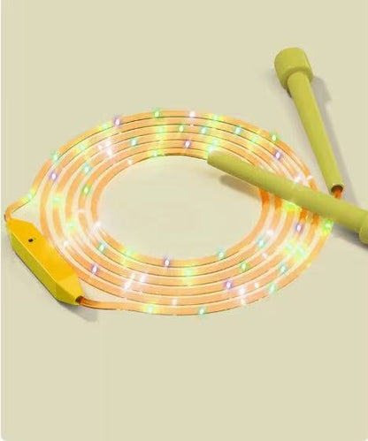 🔥 Super popularni proizvodi 🔥1️⃣ 🌈🪢 “Šarena LED vijača za djecu”